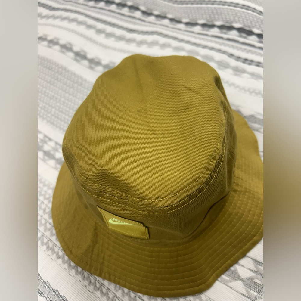 Nike Bucket Hat size Small - Picture 3 of 6